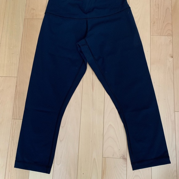 13 Lululemon Pieces!! Closet clear out! - Picture 13 of 13